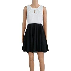 Express Black & White Mini Dress Classy Casual Side Zip Women's Size 2